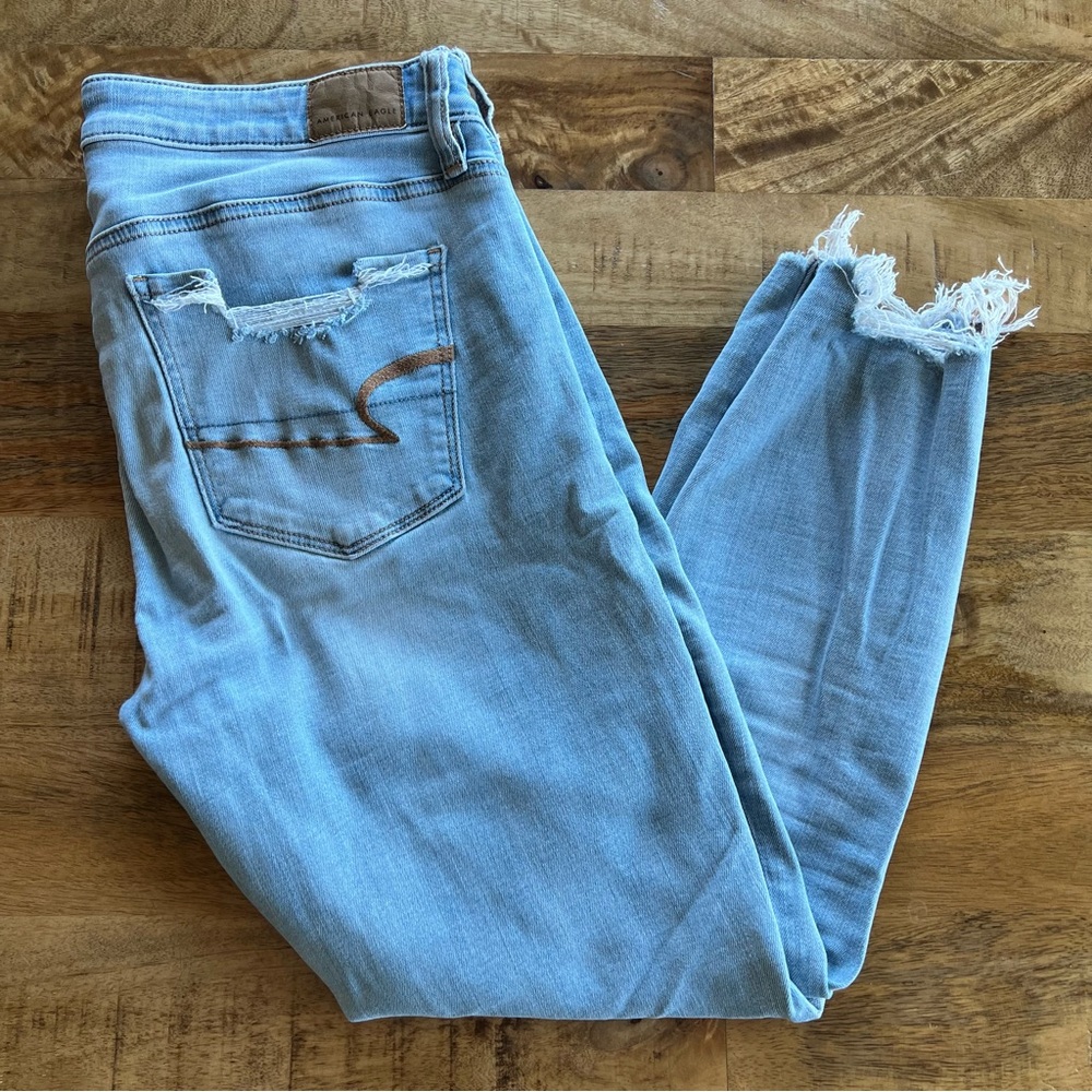 American Eagle Super Stretch Distressed Jeans